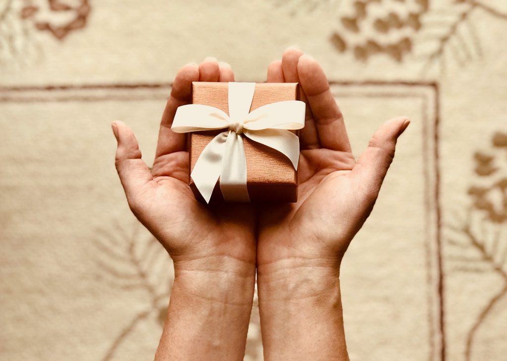 5 slimme trucs om altijd het perfecte cadeau te krijgen en geven